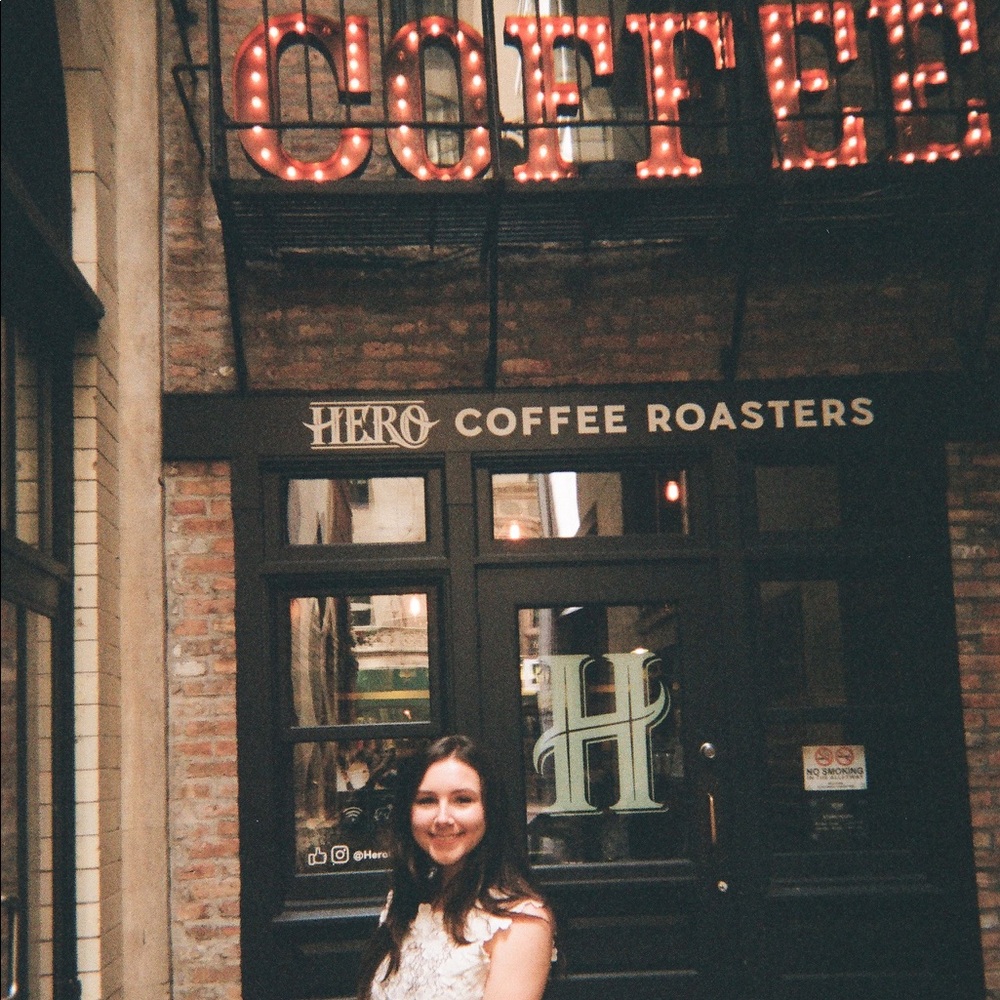 Meet your Posher, Lauren